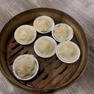 D6. Crabmeat Xiao Long Bao