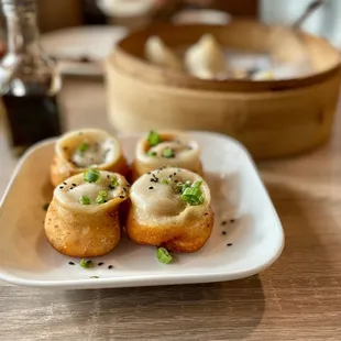 Shanghai-Style Pan-Fried Pork Buns