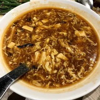 B1. Vegetarian Hot and Sour Soup / ()