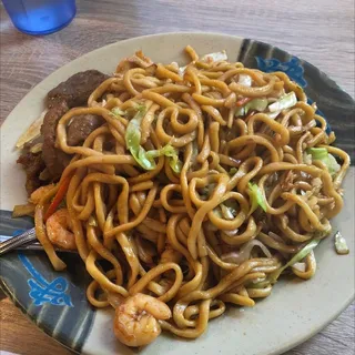 H3. Combination Chow Mein /