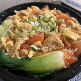 Tomato Egg Noodle Bowl