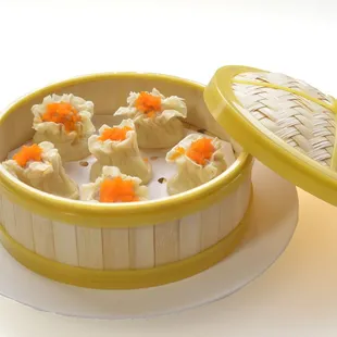 A12. Steamed Shrimp and Pork Shumai 虾烧卖