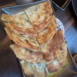 A06. Green Onion Pancake