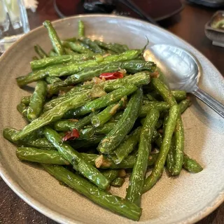 V06. Dry-Braised String Beans