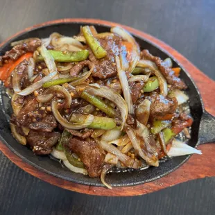 G02.Signature Sizzling Beef