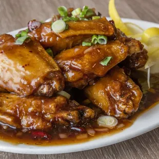 bbq chicken, fried chicken, chicken wings and fried chicken, chicken wings, fried chicken wings, bbq wings, food, poultry, chicken