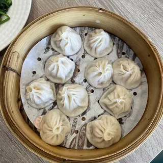 A01. Spicy Seaweed Salad