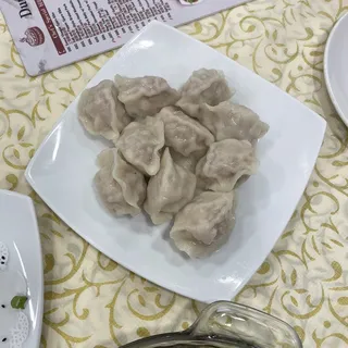 S08. Boiled Pork N' Shrimp w/ Celery Dumplings (10pcs)