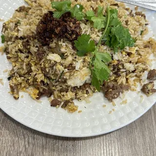 C06. The Black Truffle w/ Beef Fried Rice