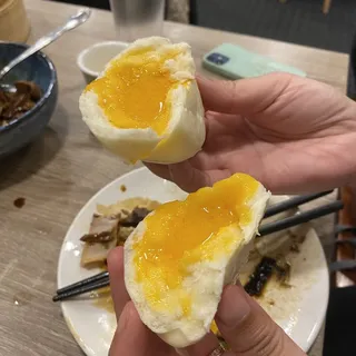 D04. Salted Egg Custard Baos (3 pcs)