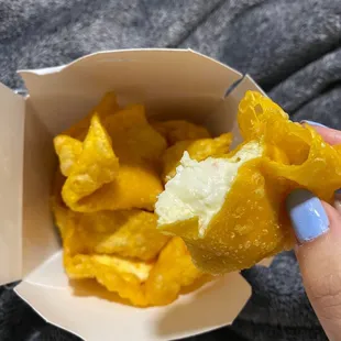 crab rangoons, yummmmm