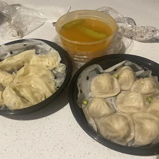 37. Tom Yam Kung Soup 18. Steamed Vegetable Dumplings 30. Mini Juicy Buns with Pork