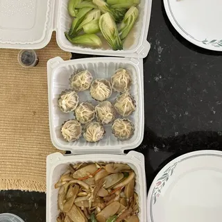 Green Bok Choy with Garlic