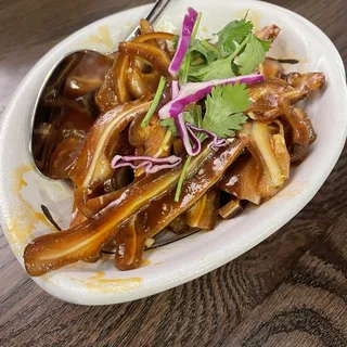 Sliced Pig Ear with Spicy Sauce