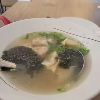Wonton Soup /
