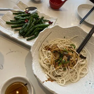 Ginger & Green Onion Noodle (Dry) / ()