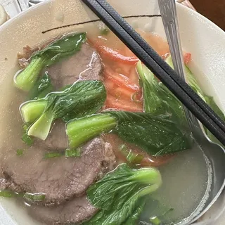 Braised Beef Noodle (Soup) / ()