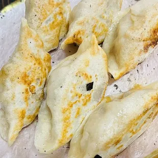 a plate of dumplings