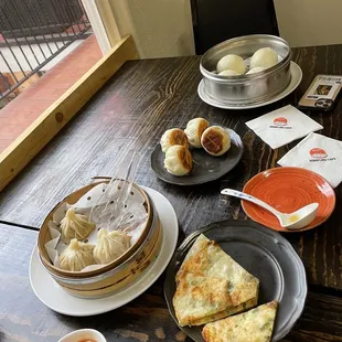 Scallion pancake soup bun red bean bun