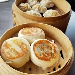 Seared BBQ Pork Bao