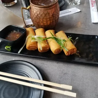 Crispy Veggie Spring Rolls (Half)