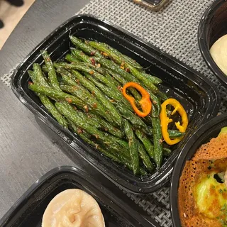Garlicky Green Beans