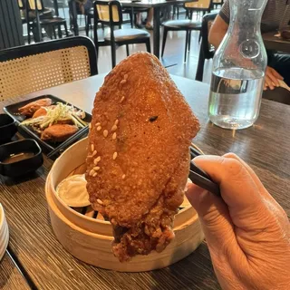 DT Wings Spicy Chili Crisp