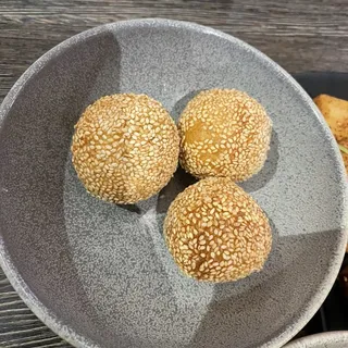 Sesame Balls