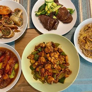 A17. Steamed Chicken W. Chili Sauce