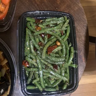 V10. Sauteed String Beans