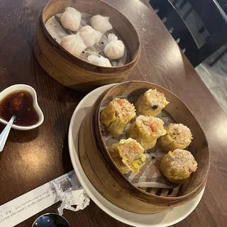 D9. Sticky Rice Shao Mai Shanghai Style