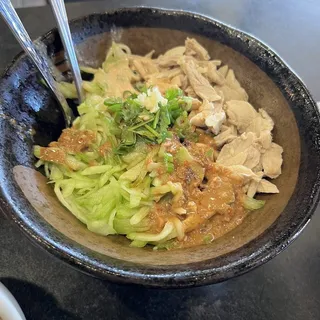Cold Noodles with Shredded Chicken
