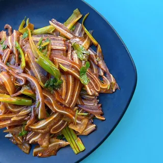 8. Sliced Pig Ear with Spicy Sauce