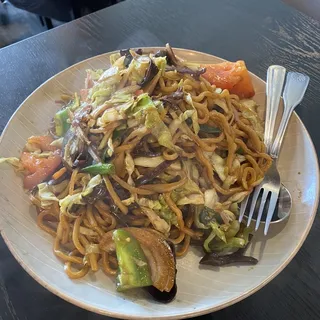 1. Vegetable Chow Mein
