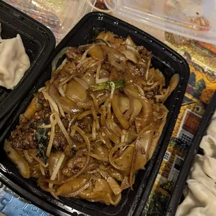 Beef chow foon
