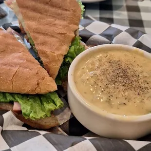 Broccoli Cheddar Soup
