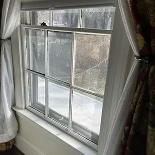 The windows and screes, inside and out, were very dirty