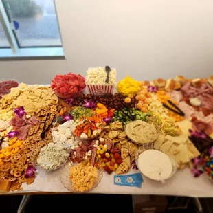 Grazing table