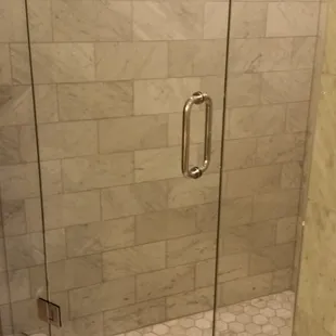 Shower 3/8" Clear Frameless Stall