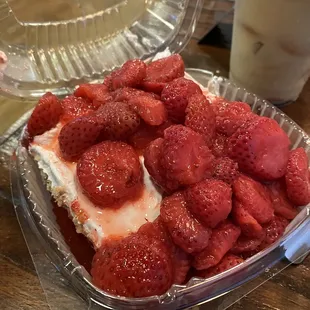 Sissys Strawberry Shortcake