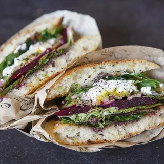 Pickled Beets Sandwich**