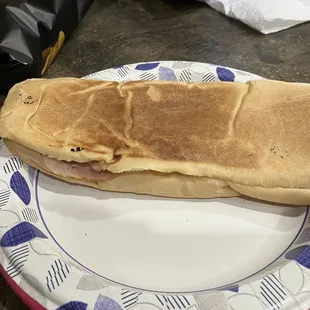 "Cuban sandwich" where's the beef?