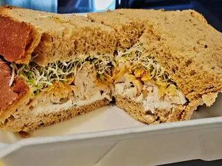 Lonni's Sandwiches, Etc