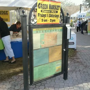 Douglas Ave &amp; Main St