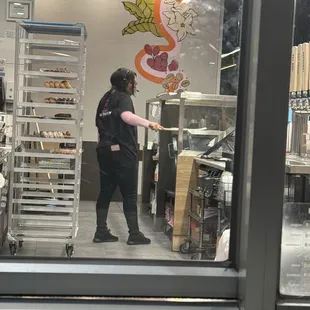 The early closer employee