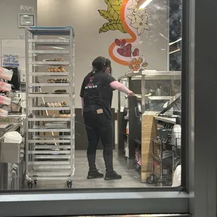 Employee who likes to close almost 30 minutes early :(