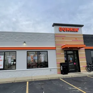 Dunkin- West 5th