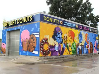 Daylight Donuts