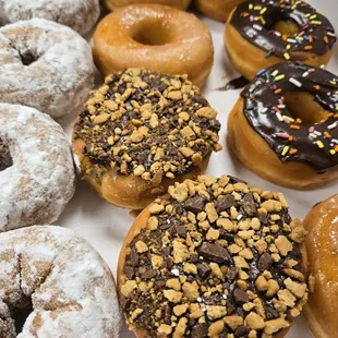 donuts, dough desserts, food