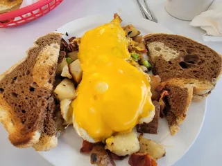 Track's End Restaurant